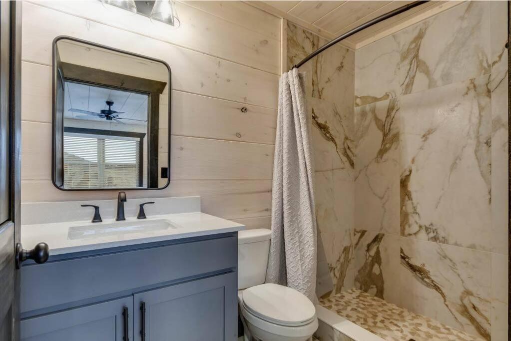 Blue Moon Ridge: Brand New Cabin! 5 Bedrooms, Pool/Hot Tub, Theatre Pigeon Forge Esterno foto