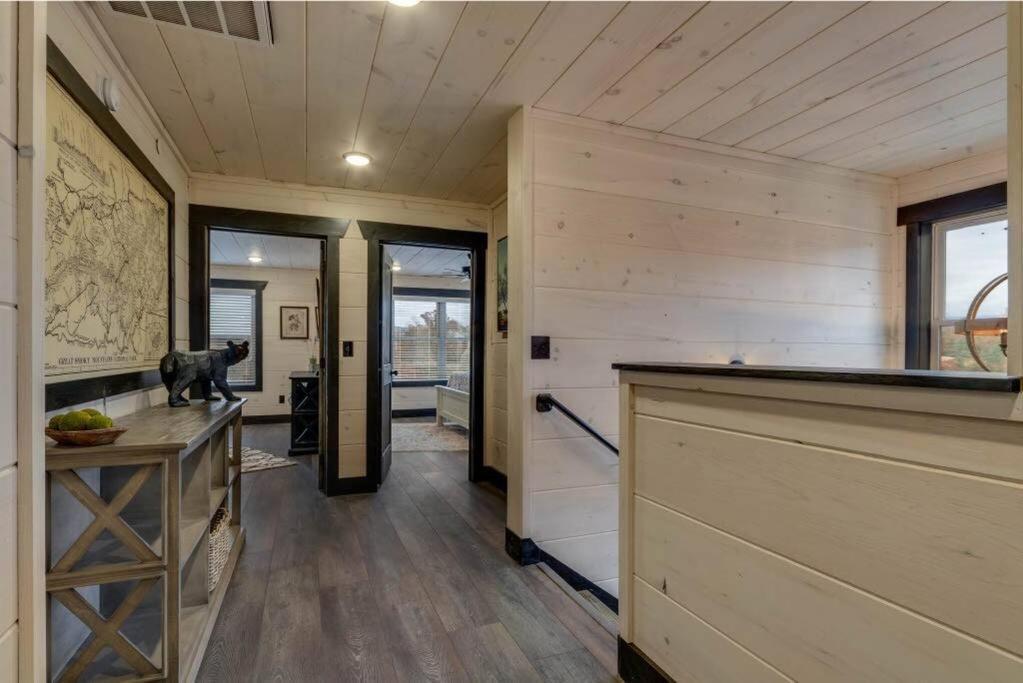 Blue Moon Ridge: Brand New Cabin! 5 Bedrooms, Pool/Hot Tub, Theatre Pigeon Forge Esterno foto